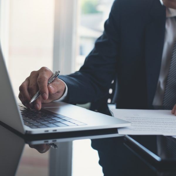 Transforming Interviews in Legal Contexts: The Power of AI in Transcriptions - Contesti legali IA trascrizioni